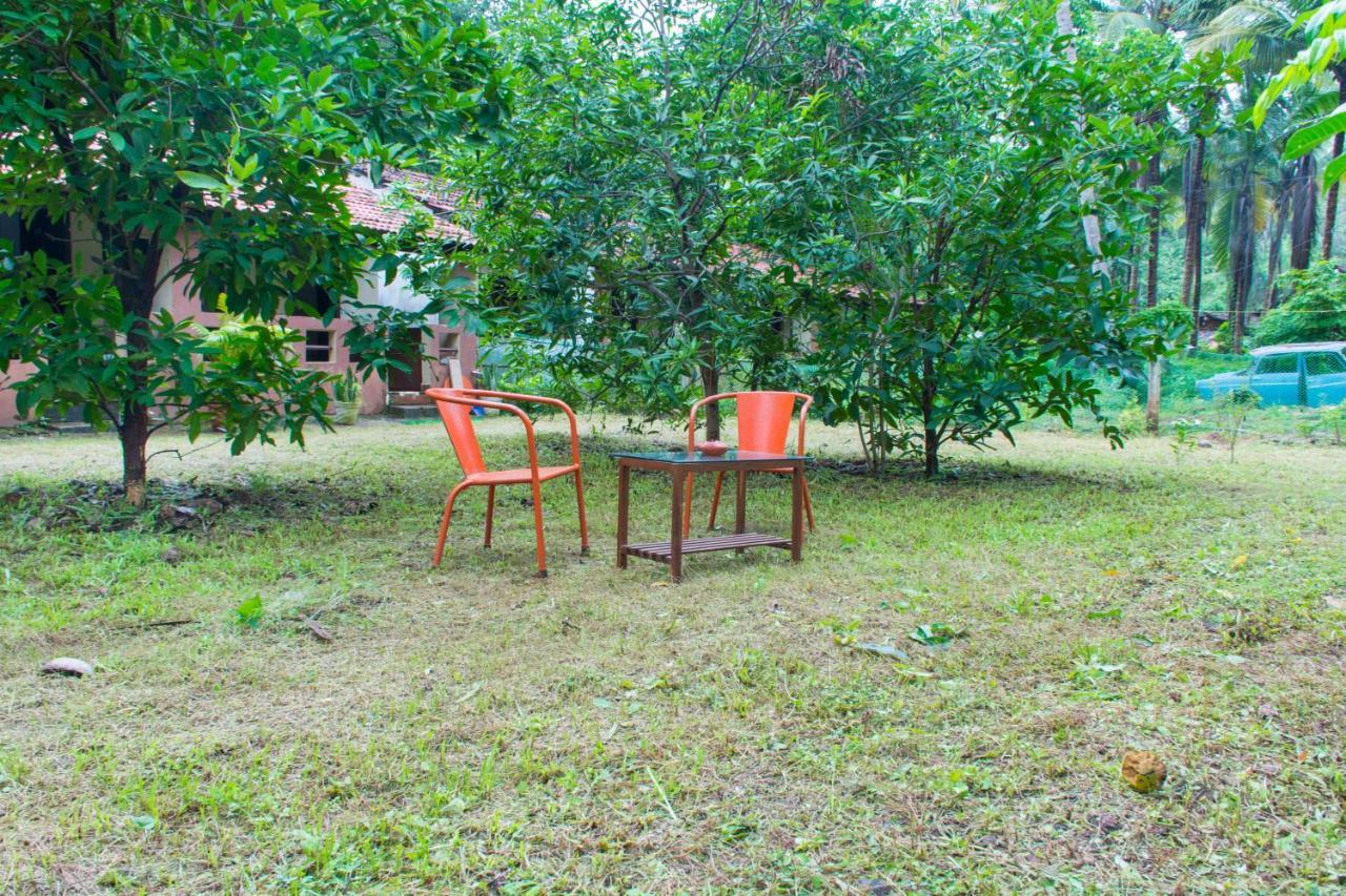 Raikar Guest House Bogmalo Esterno foto