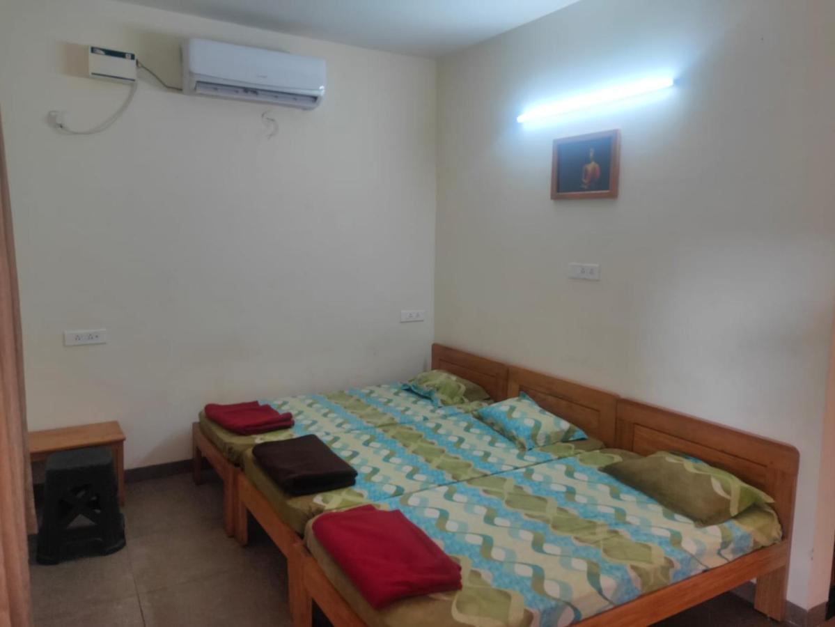 Raikar Guest House Bogmalo Esterno foto