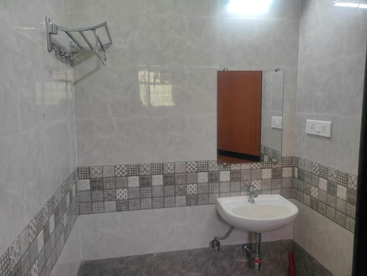 Raikar Guest House Bogmalo Esterno foto